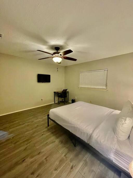 3 Bedroom Entire Home - Centrally Located In Katy, Texas 外观 照片